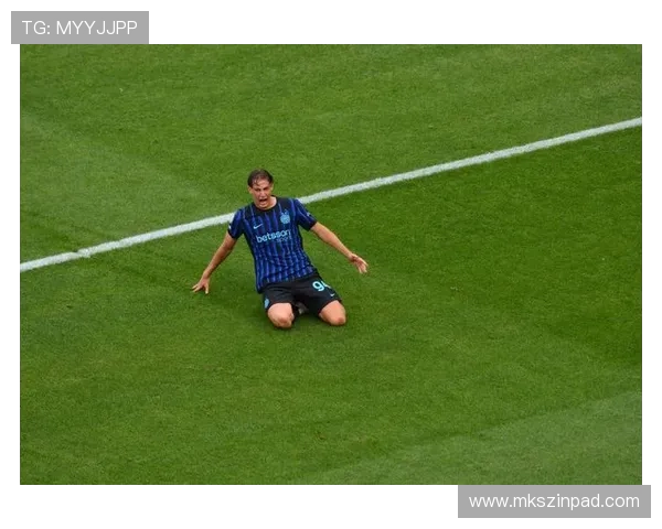 伊比舍维奇:从天才射手到足球传奇的蜕变与辉煌历程 伊比舍维奇:从天才射手到足球传奇的蜕变与辉煌历程